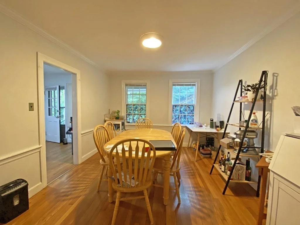 3 bed, 1 bath apartment for rent at 33 Wesley St Unit 2, Newton Corner — photo 3 of 12