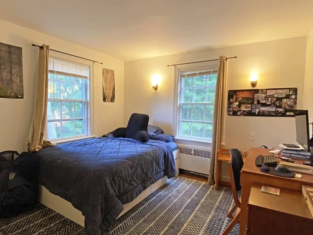 3 bed, 1 bath apartment for rent at 33 Wesley St Unit 2, Newton Corner — photo 8 of 12