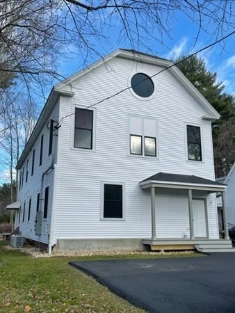 1 bed, 1 bath apartment for rent at 33 West Main St Unit B, Groton