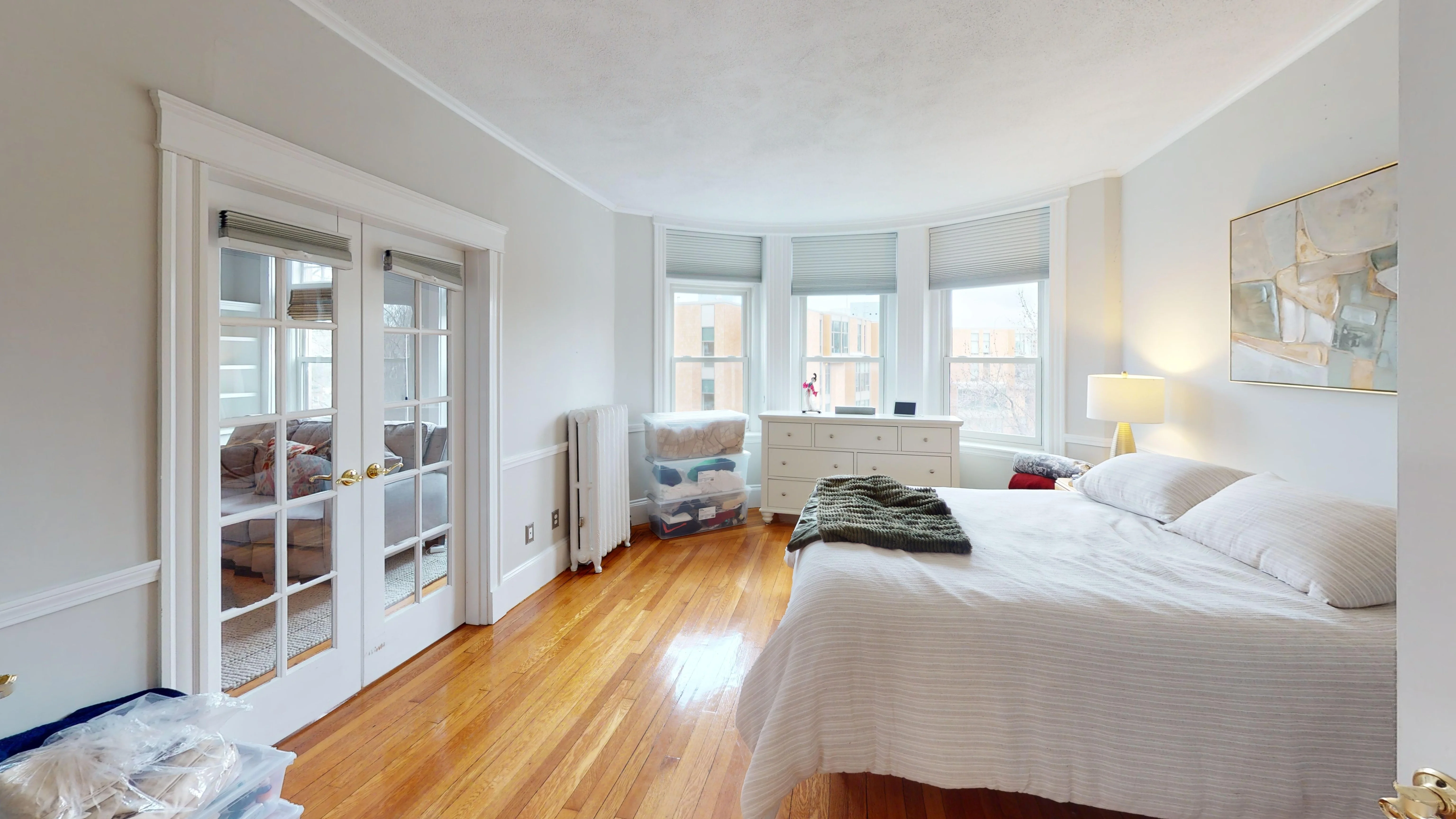 2 bed, 1 bath apartment for rent at 33 Westbourne Ter Unit 3, Washington Square — photo 3 of 12