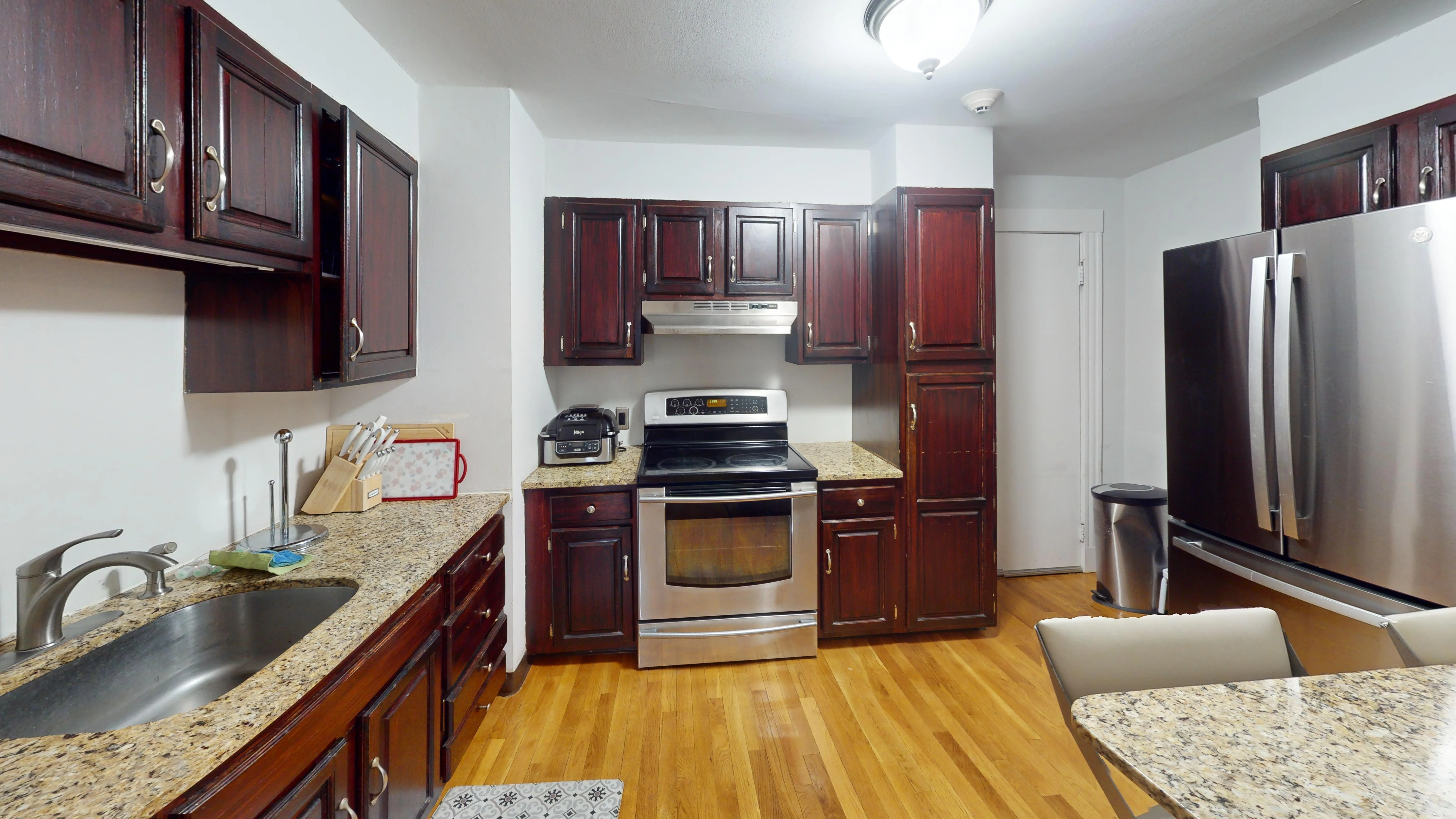 2 bed, 1 bath apartment for rent at 33 Westbourne Ter Unit 3, Washington Square — photo 5 of 12