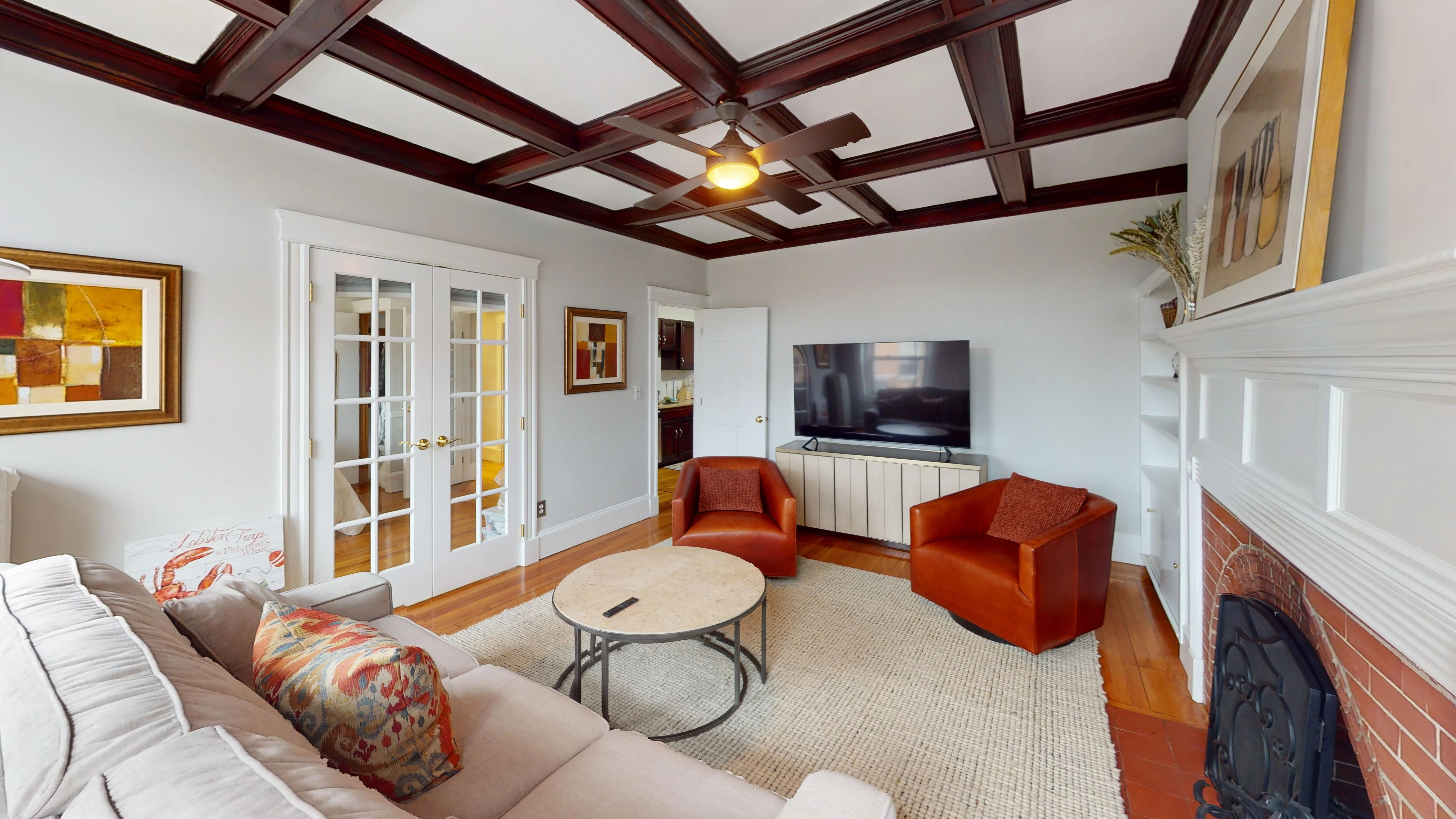 2 bed, 1 bath apartment for rent at 33 Westbourne Ter Unit 3, Washington Square — photo 2 of 12
