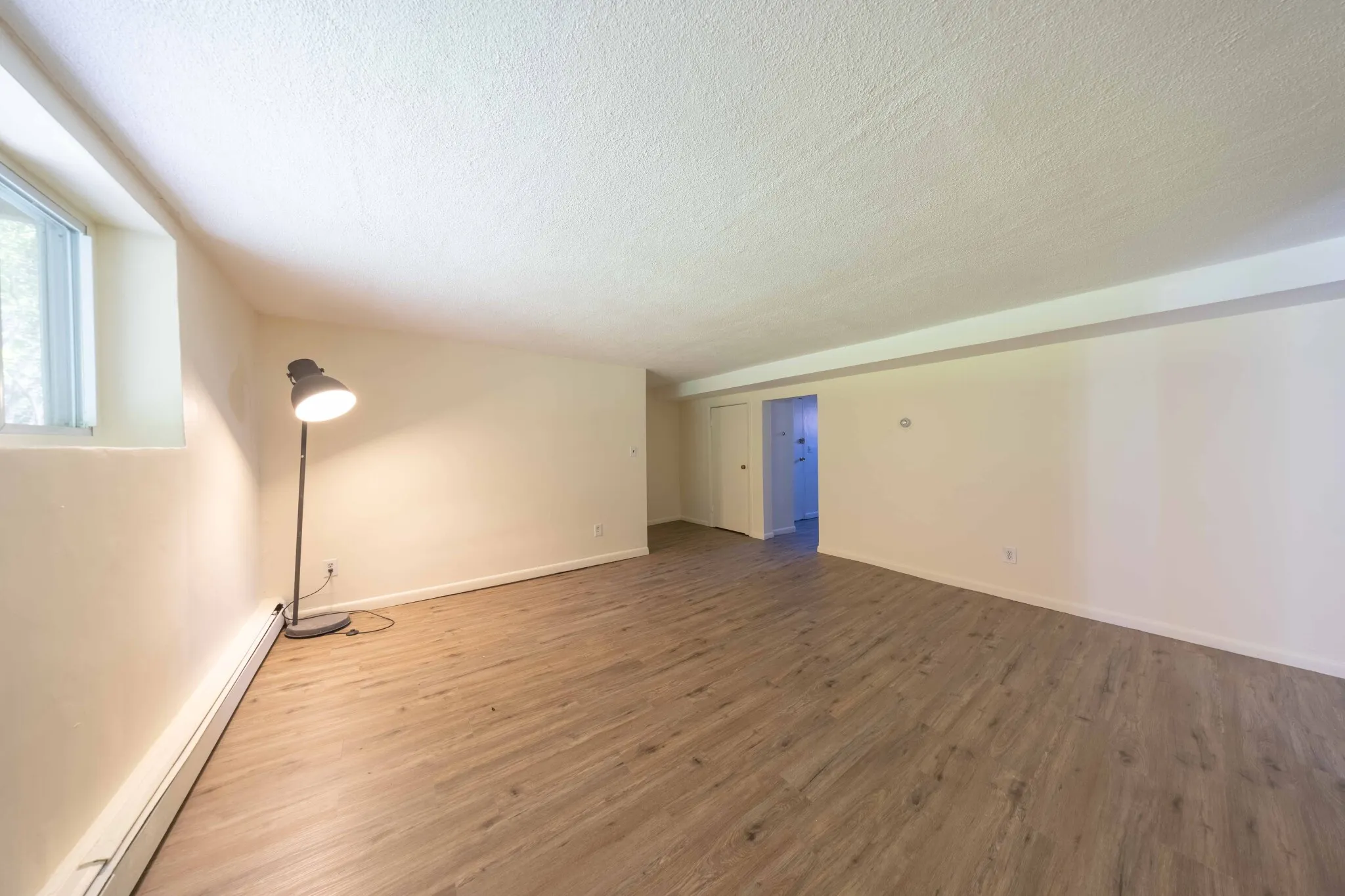 1 bed, 1 bath apartment for rent at 33 Westgate Rd Unit 1, Chestnut Hill — photo 4 of 12
