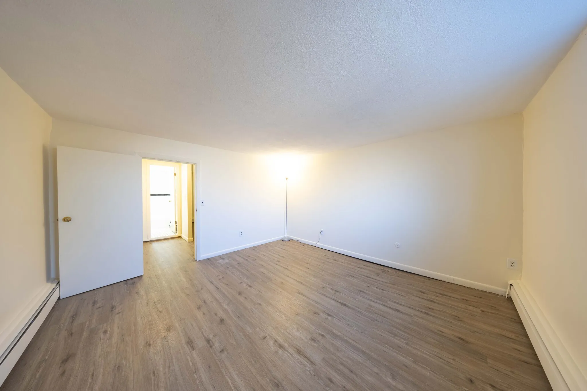 1 bed, 1 bath apartment for rent at 33 Westgate Rd Unit 1, Chestnut Hill — photo 11 of 12
