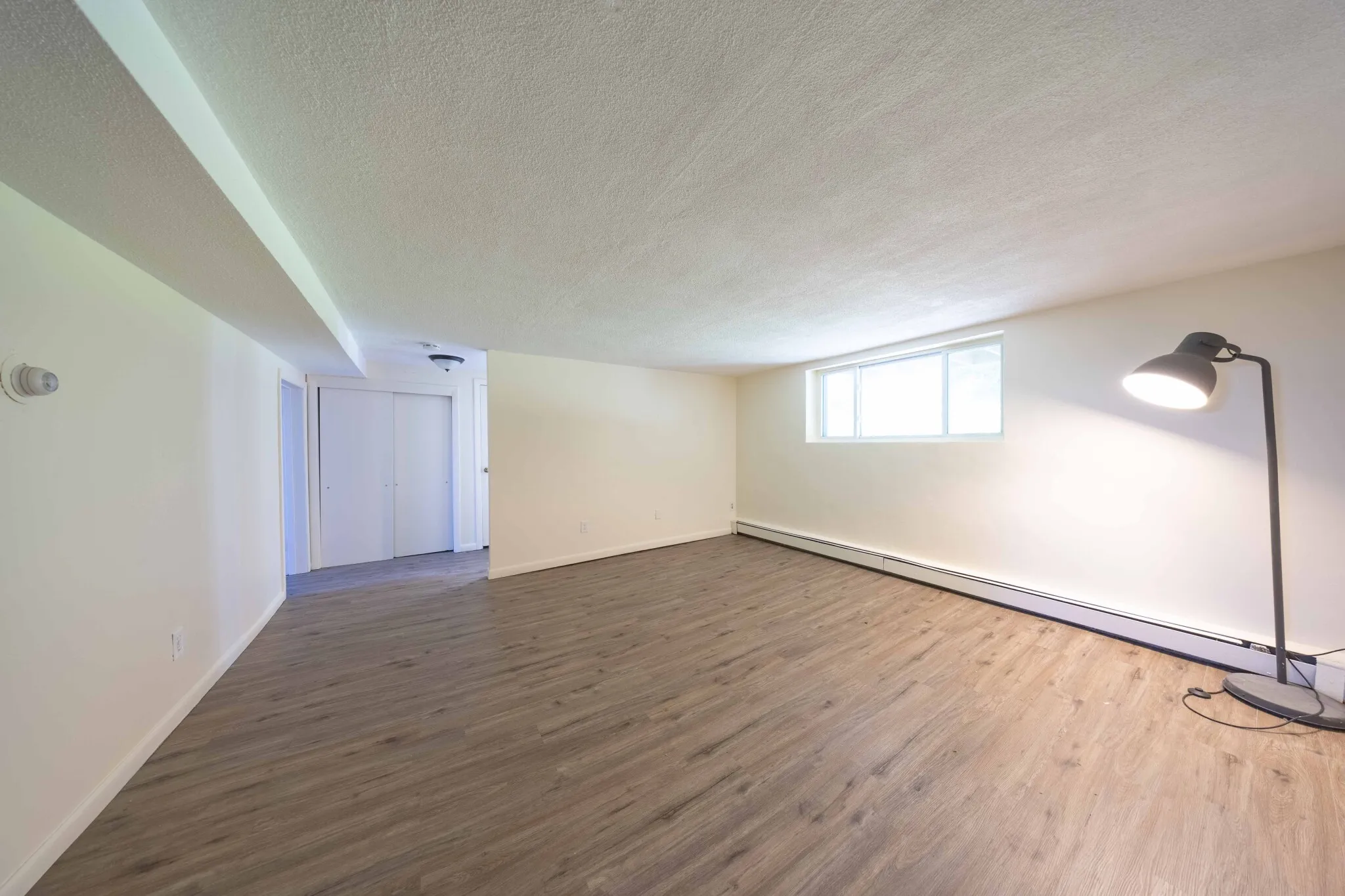 1 bed, 1 bath apartment for rent at 33 Westgate Rd Unit 1, Chestnut Hill — photo 2 of 12