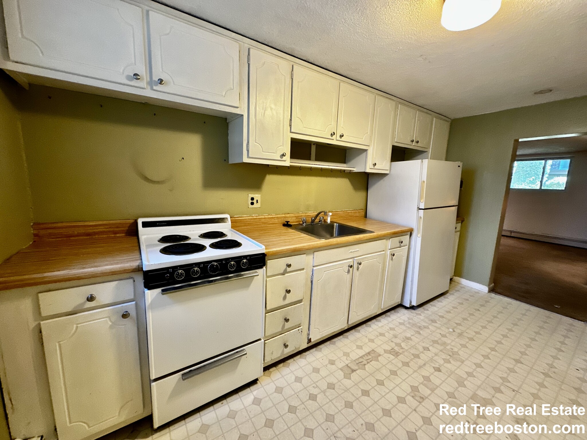 1 bed, 1 bath apartment for rent at 33 Westgate Rd Unit 11, Chestnut Hill — photo 4 of 6