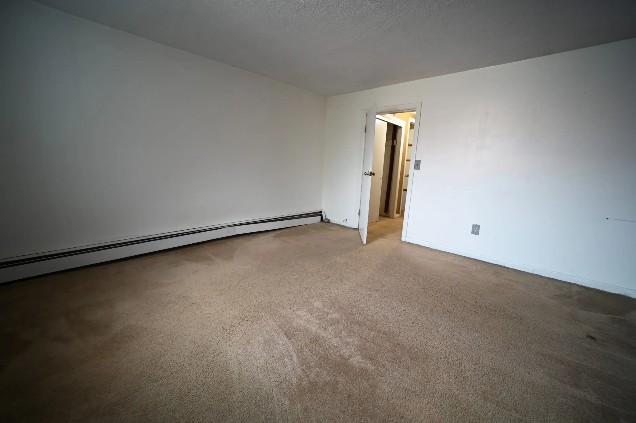 1 bed, 1 bath apartment for rent at 33 Westgate Unit 1, Chestnut Hill — photo 5 of 6
