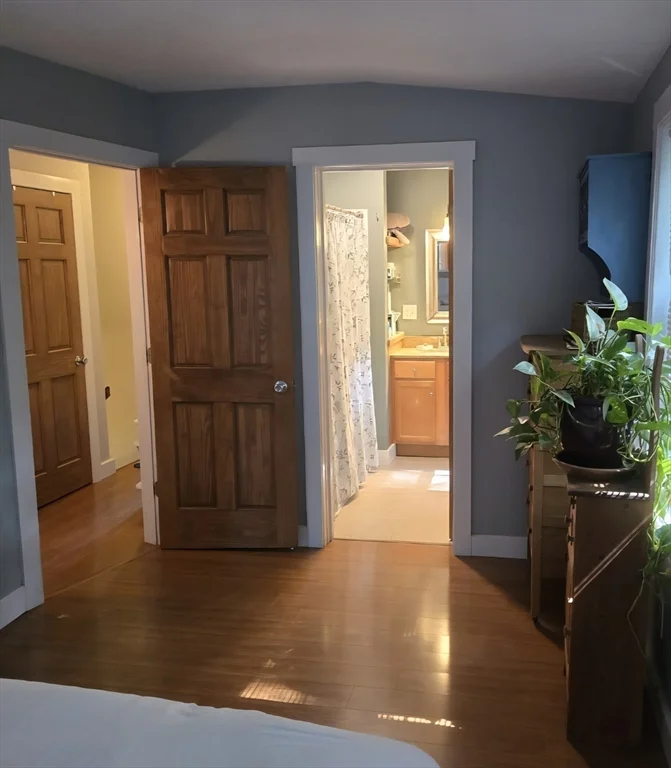 4 bed, 2 bath apartment for rent at 33 White St, Lunenburg — photo 22 of 24