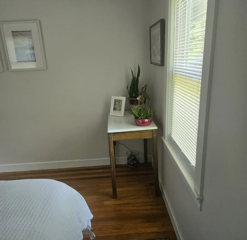 4 bed, 2 bath apartment for rent at 33 White St, Lunenburg — photo 13 of 24