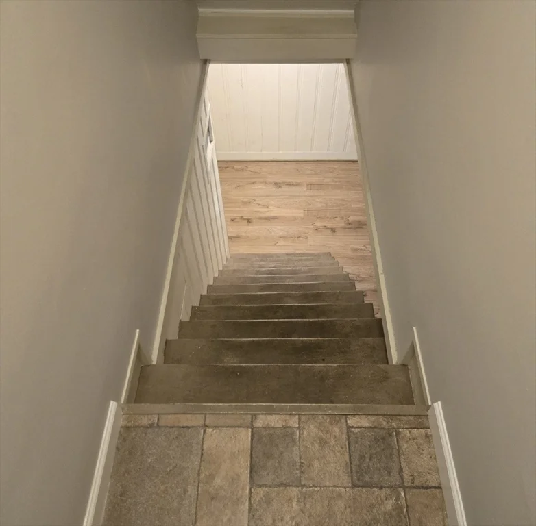 4 bed, 2 bath apartment for rent at 33 White St, Lunenburg — photo 14 of 24