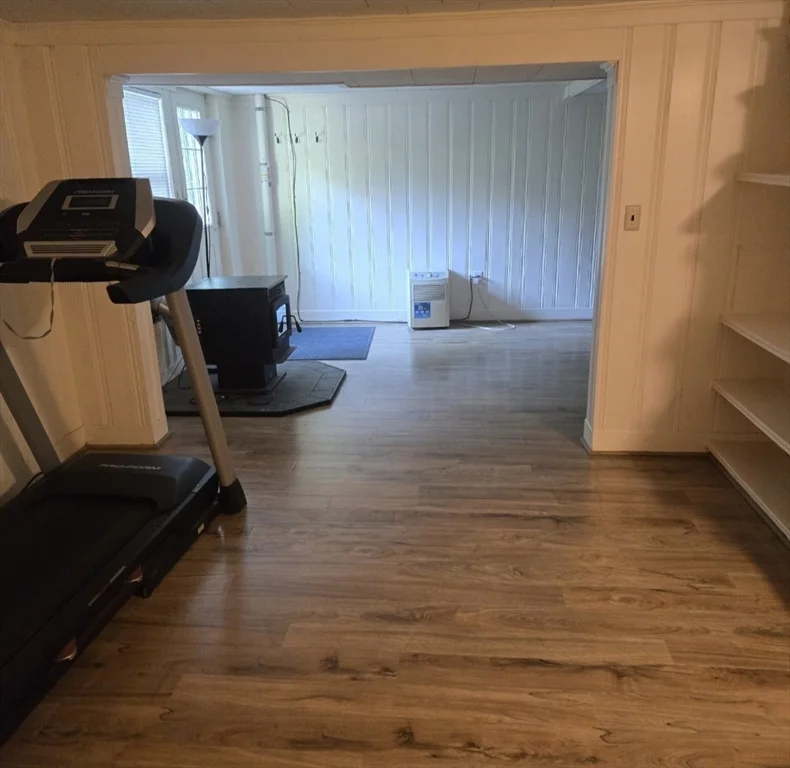 4 bed, 2 bath apartment for rent at 33 White St, Lunenburg — photo 15 of 24