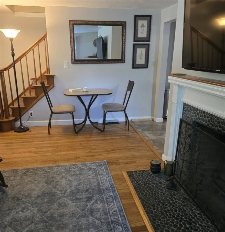 4 bed, 2 bath apartment for rent at 33 White St, Lunenburg — photo 10 of 24