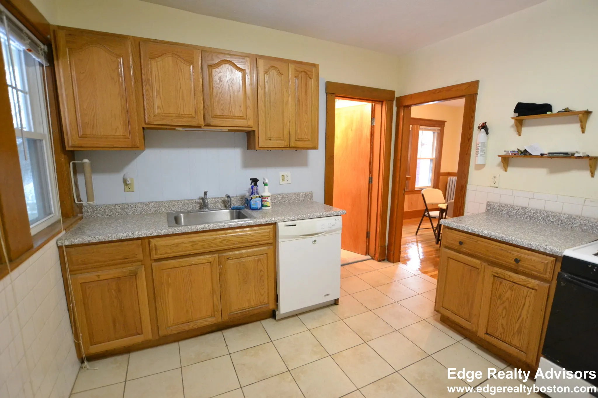 4 bed, 2 bath apartment for rent at 33 Wilson Park Unit 2, Brighton — photo 1 of 13