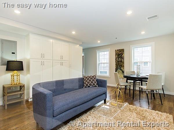 2 bed, 1 bath apartment for rent at 33 Winter St Unit 2, East Cambridge — photo 3 of 10