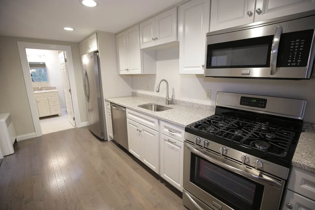 1 bed, 1 bath apartment for rent at 33 Winter St Unit R, Norwell — photo 9 of 18