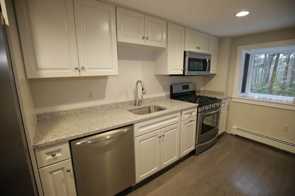 1 bed, 1 bath apartment for rent at 33 Winter St Unit R, Norwell — photo 10 of 18