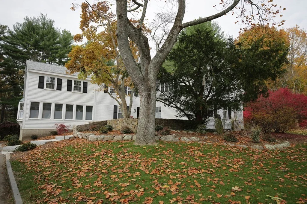 3 bed, 2 bath apartment for rent at 33 Winter Unit A, Norwell — photo 1 of 42