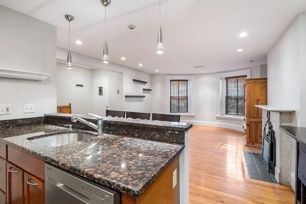 1 bed, 1 bath apartment for rent at 33 Worcester Sq Unit 2, South End — photo 8 of 23