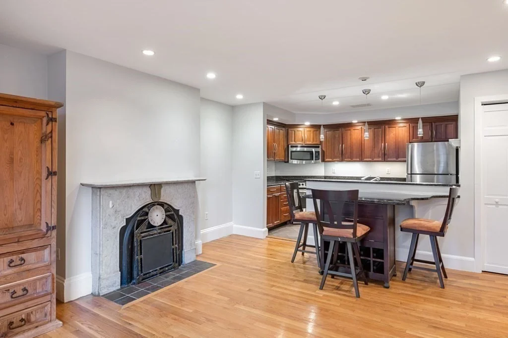 1 bed, 1 bath apartment for rent at 33 Worcester Sq Unit 2, South End — photo 7 of 23