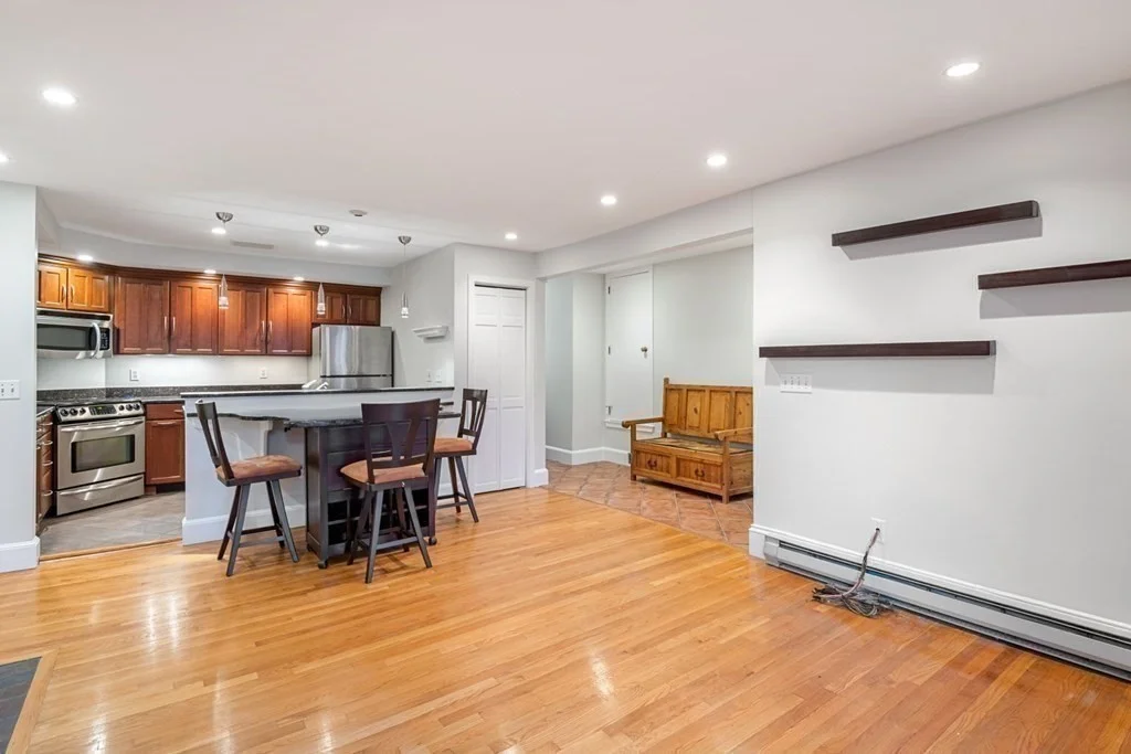 1 bed, 1 bath apartment for rent at 33 Worcester Sq Unit 2, South End — photo 11 of 23
