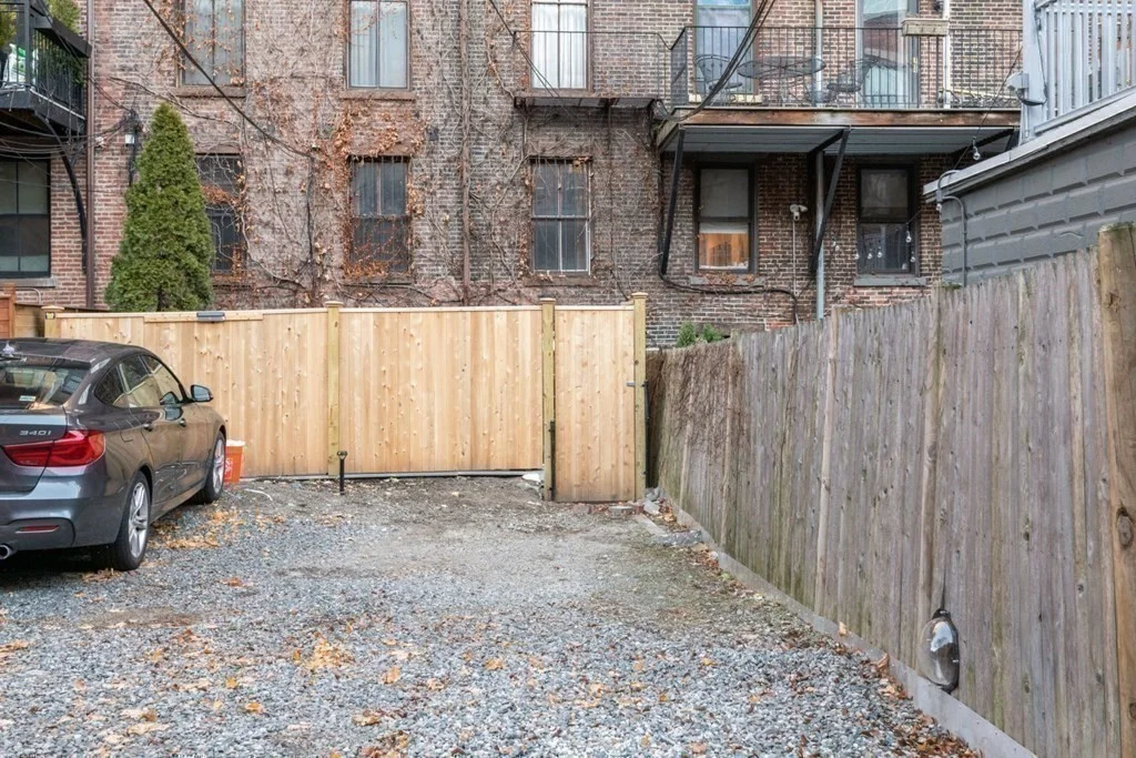 1 bed, 1 bath apartment for rent at 33 Worcester Sq Unit 2, South End — photo 22 of 23