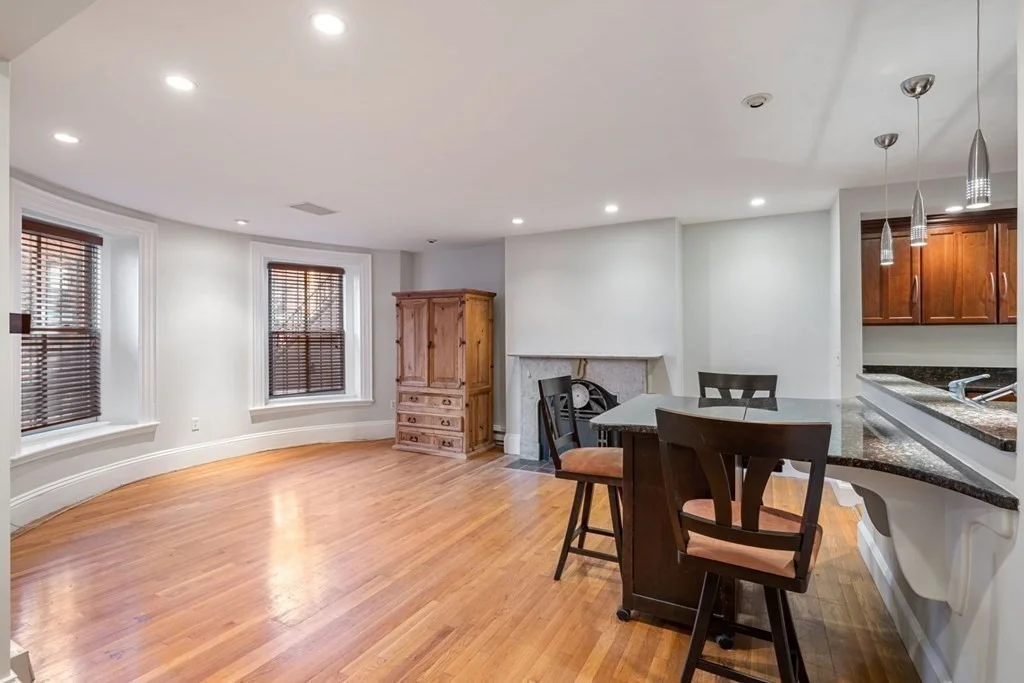 1 bed, 1 bath apartment for rent at 33 Worcester Sq Unit 2, South End — photo 4 of 23