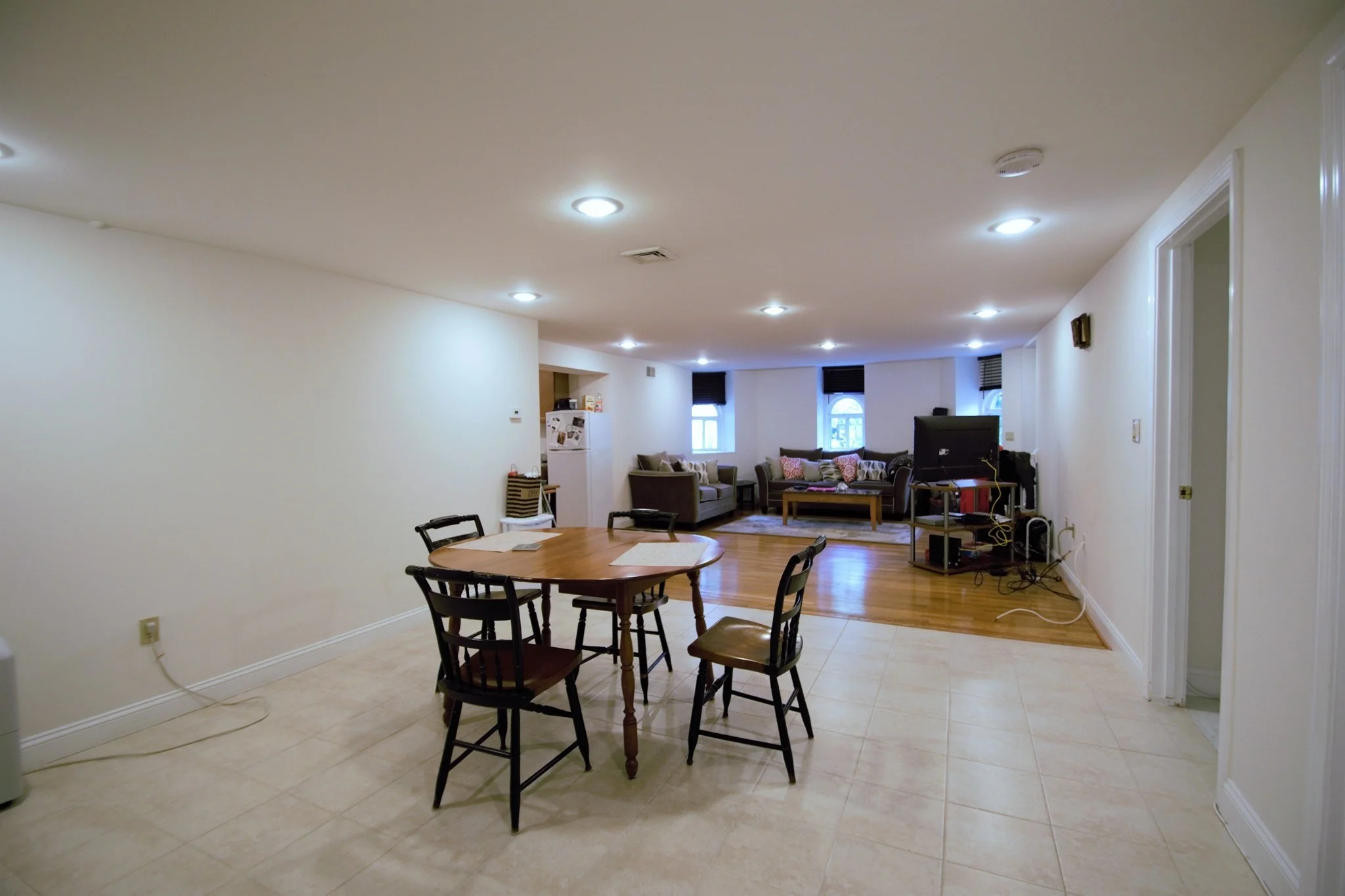2 bed, 1 bath apartment for rent at 33 York Ter Unit 33, Coolidge Corner — photo 1 of 11