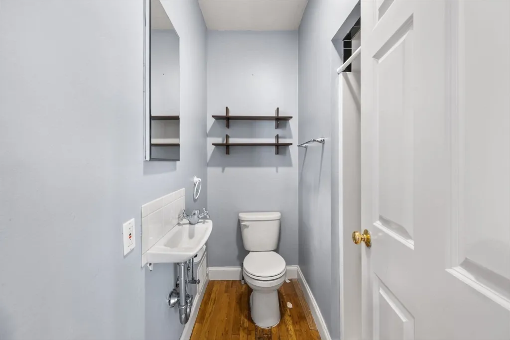 4 bed, 2 bath apartment for rent at 330 1/2 E St Unit 1, South Boston — photo 22 of 22