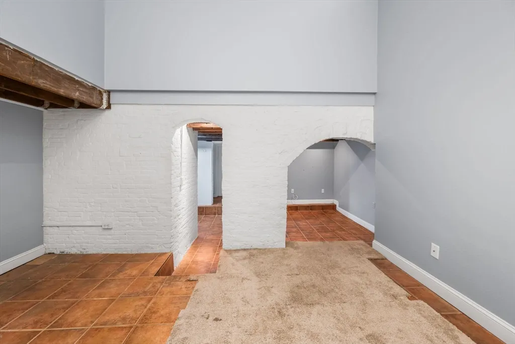 4 bed, 2 bath apartment for rent at 330 1/2 E St Unit 1, South Boston — photo 15 of 22
