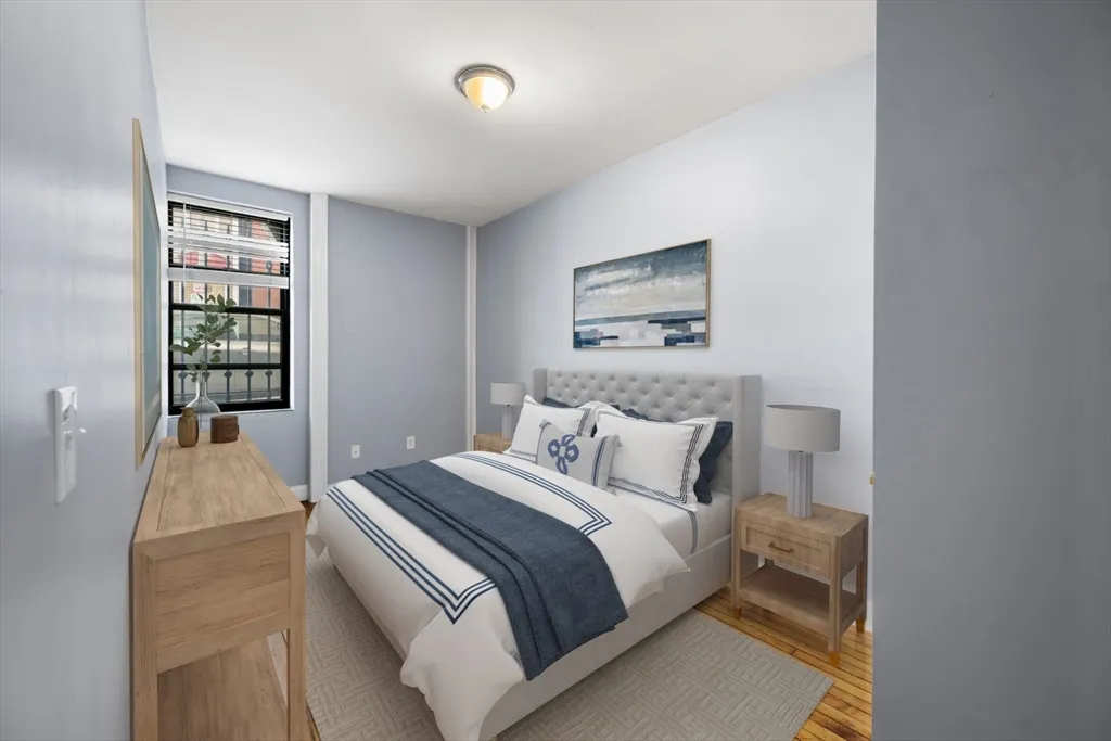 4 bed, 2 bath apartment for rent at 330 1/2 E St Unit 1, South Boston — photo 3 of 22