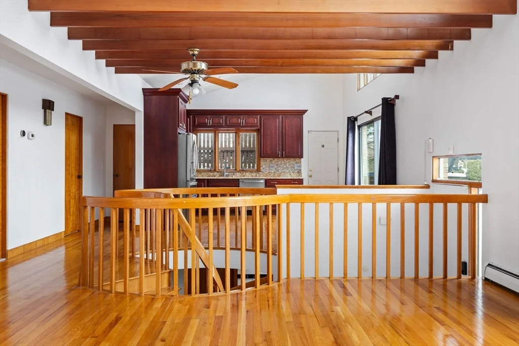 4 bed, 2 bath apartment for rent at 330 Cambridge St, Winchester — photo 11 of 38