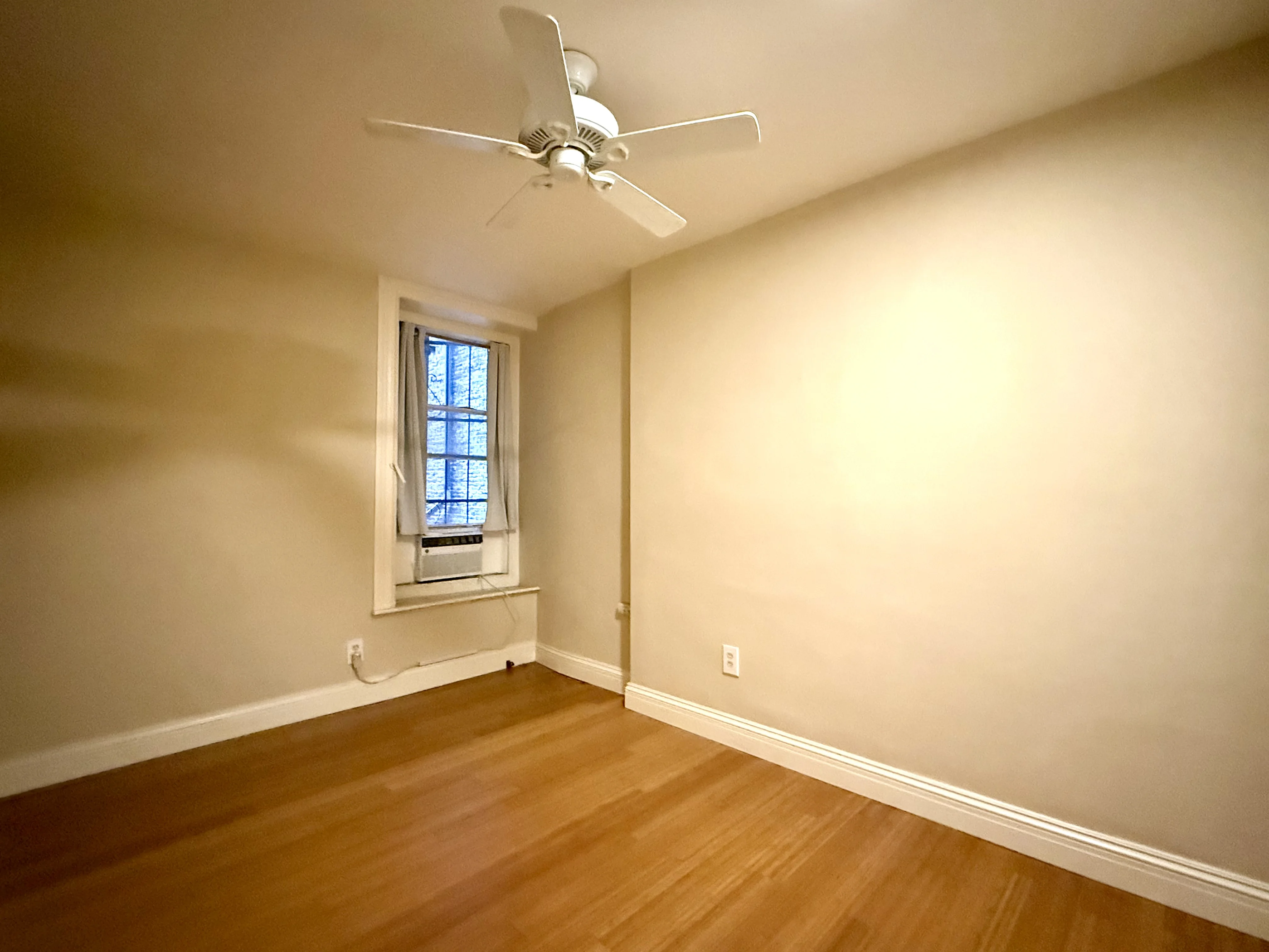 1 bed, 1 bath apartment for rent at 330 Dartmouth St Unit 1B, Back Bay — photo 6 of 8