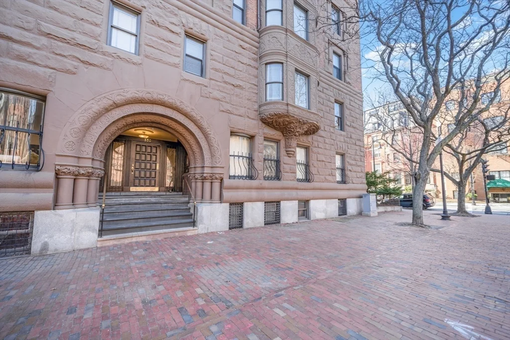 1 bed, 1 bath apartment for rent at 330 Dartmouth St Unit B1, Back Bay — photo 13 of 13