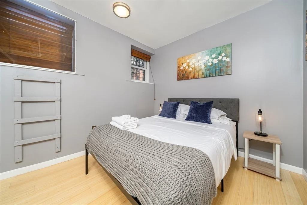 1 bed, 1 bath apartment for rent at 330 Dartmouth St Unit B1, Back Bay — photo 6 of 13
