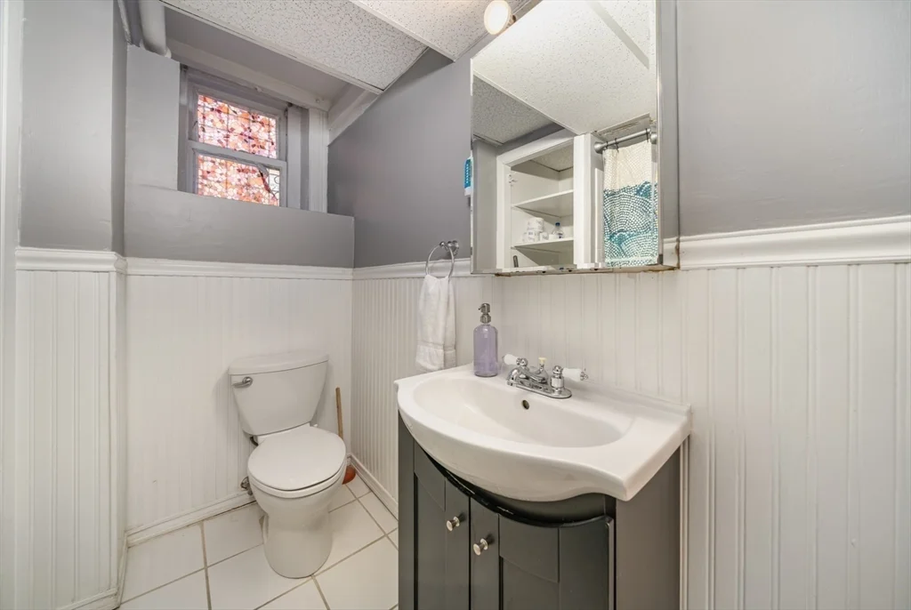 1 bed, 1 bath apartment for rent at 330 Dartmouth St Unit B1, Back Bay — photo 9 of 11