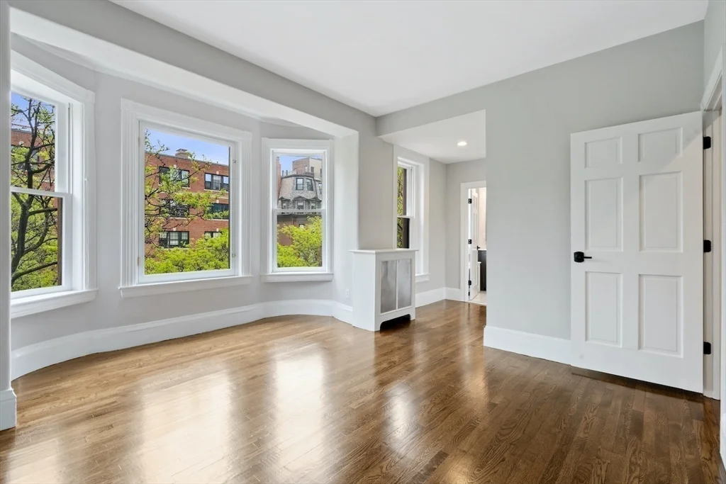 2 bed, 2 bath apartment for rent at 330 Dartmouth Unit 3N, Back Bay — photo 6 of 11