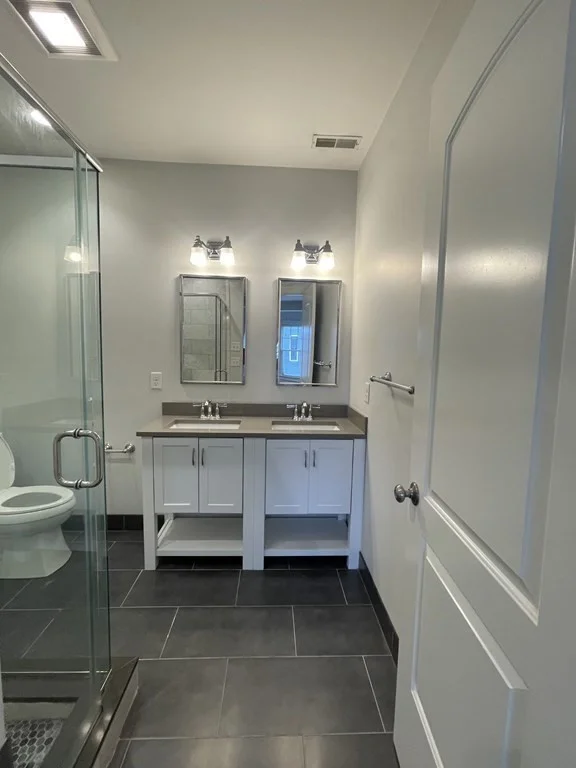 2 bed, 2 bath apartment for rent at 330 Dorchester St Unit 2, Boston — photo 8 of 17