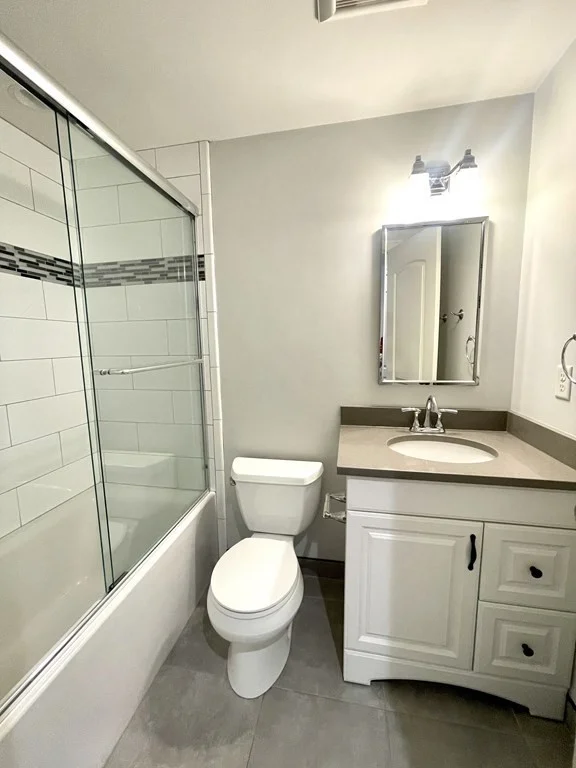 2 bed, 2 bath apartment for rent at 330 Dorchester St Unit 2, Boston — photo 17 of 17