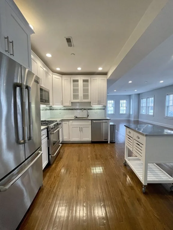 2 bed, 2 bath apartment for rent at 330 Dorchester St Unit 2, Boston