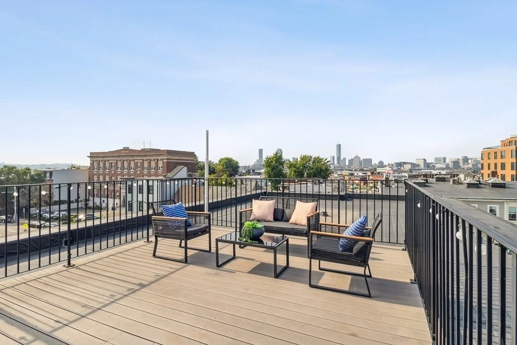 1 bed, 1 bath apartment for rent at 330 Dorchester St Unit 4, South Boston