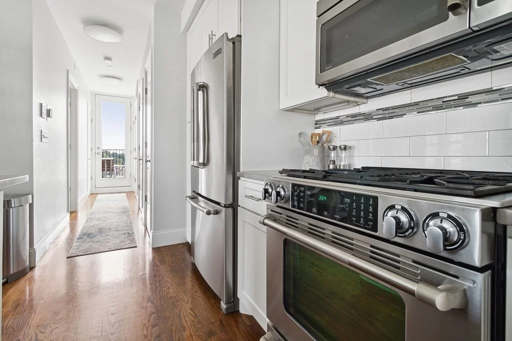 1 bed, 1 bath apartment for rent at 330 Dorchester St Unit 4, South Boston — photo 12 of 23