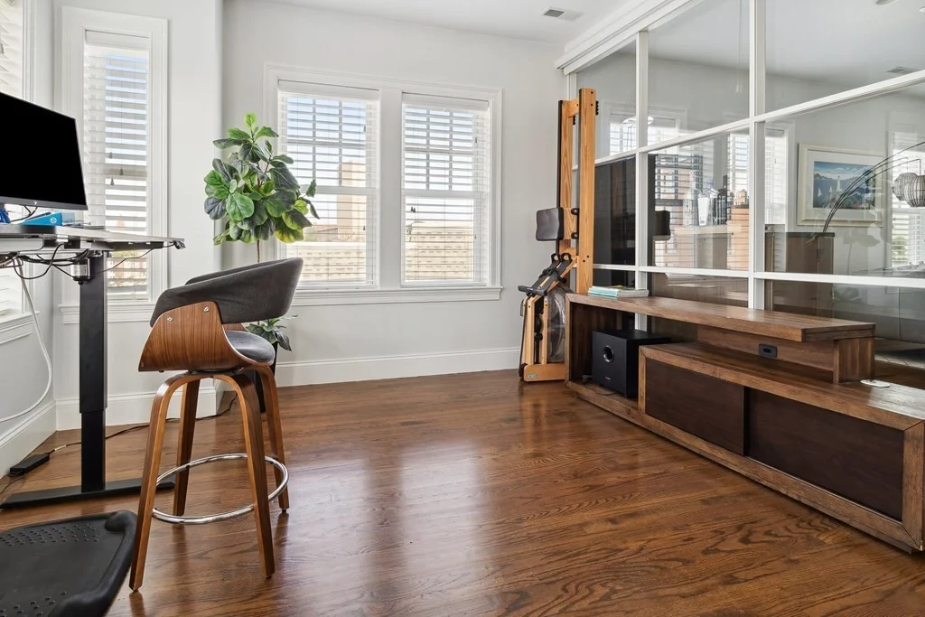1 bed, 1 bath apartment for rent at 330 Dorchester St Unit 4, South Boston — photo 7 of 23