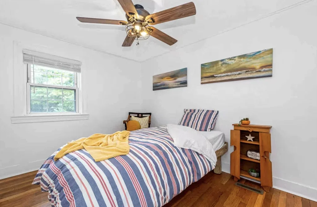2 bed, 1 bath apartment for rent at 330 East St Unit 0, Dedham — photo 8 of 9