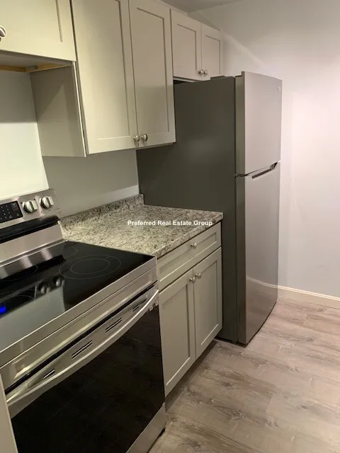 2 bed, 1.5 bath apartment for rent at 330 Newton St Unit C, Chestnut Hill
