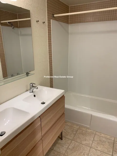2 bed, 1.5 bath apartment for rent at 330 Newton St Unit C, Chestnut Hill — photo 9 of 17