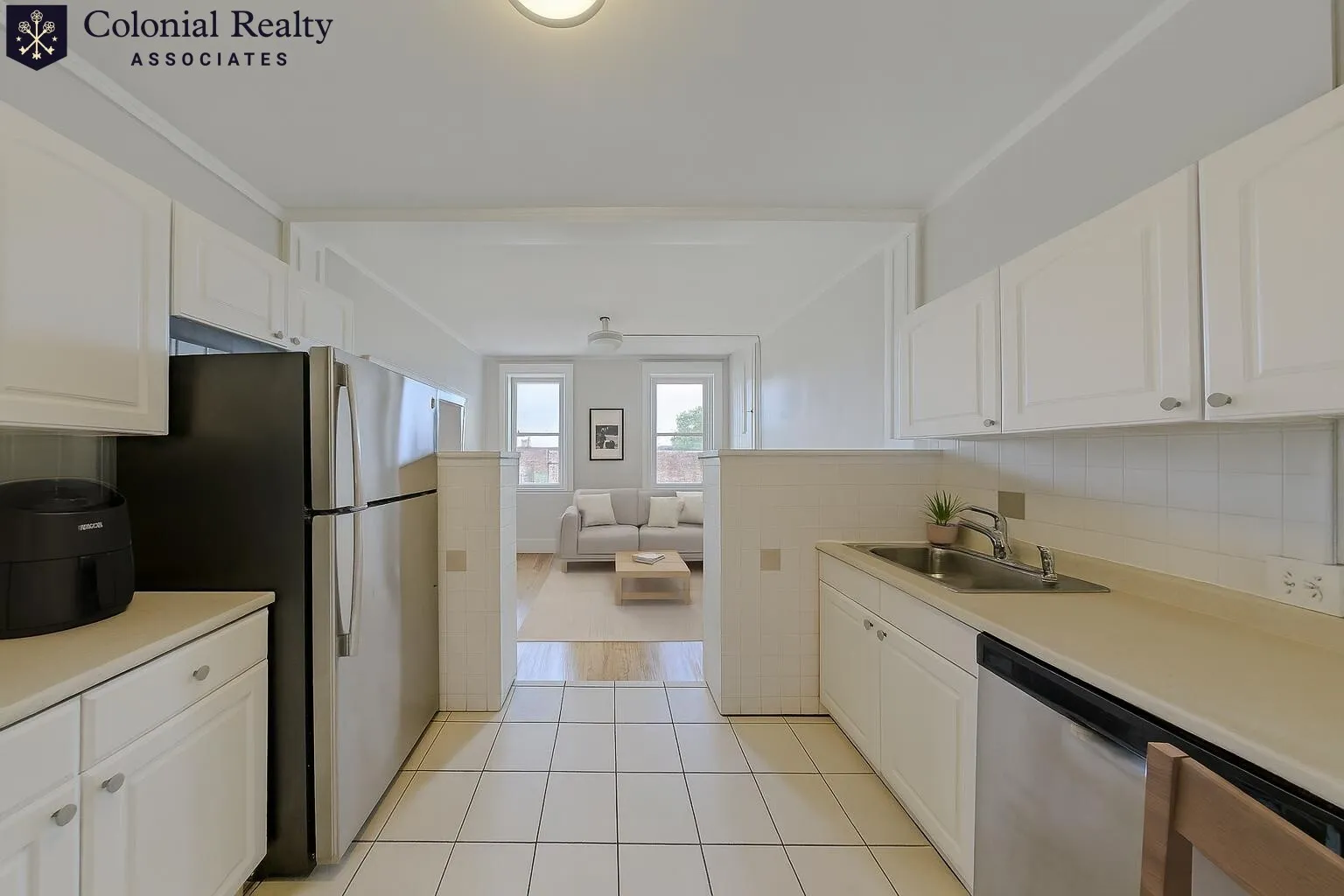 2 bed, 1 bath apartment for rent at 330 Saint Paul St Unit 06, North Brookline — photo 8 of 25