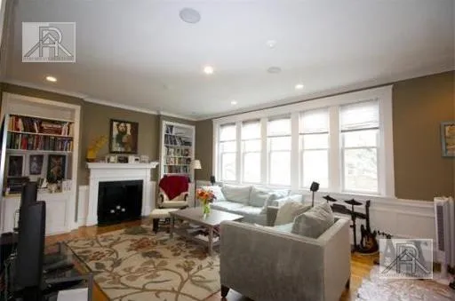 4 bed, 1 bath apartment for rent at 330 Saint Paul St Unit 5, North Brookline — photo 7 of 10