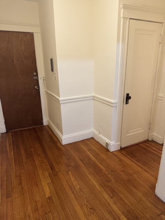 Studio bed, 1 bath apartment for rent at 330 Salem Unit 8, Malden — photo 4 of 14