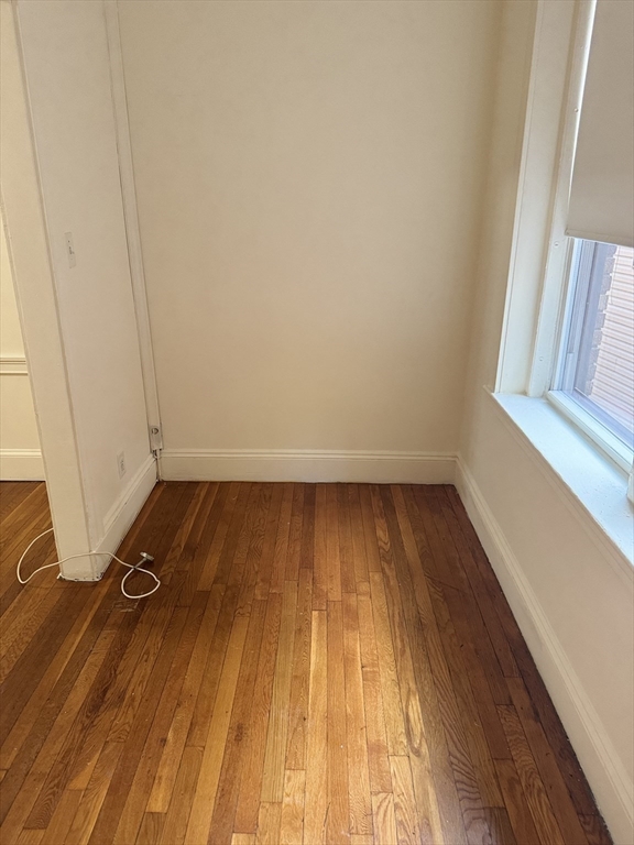 Studio bed, 1 bath apartment for rent at 330 Salem Unit 8, Malden — photo 8 of 14