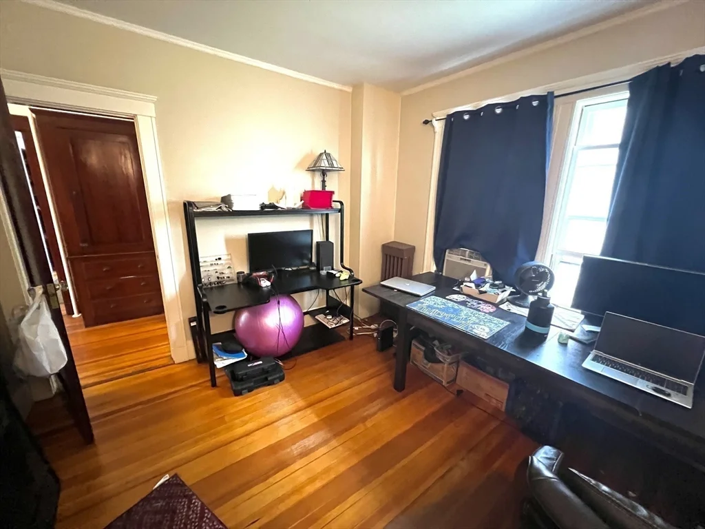 3 bed, 1 bath apartment for rent at 330 School St Unit 1, Watertown — photo 23 of 31